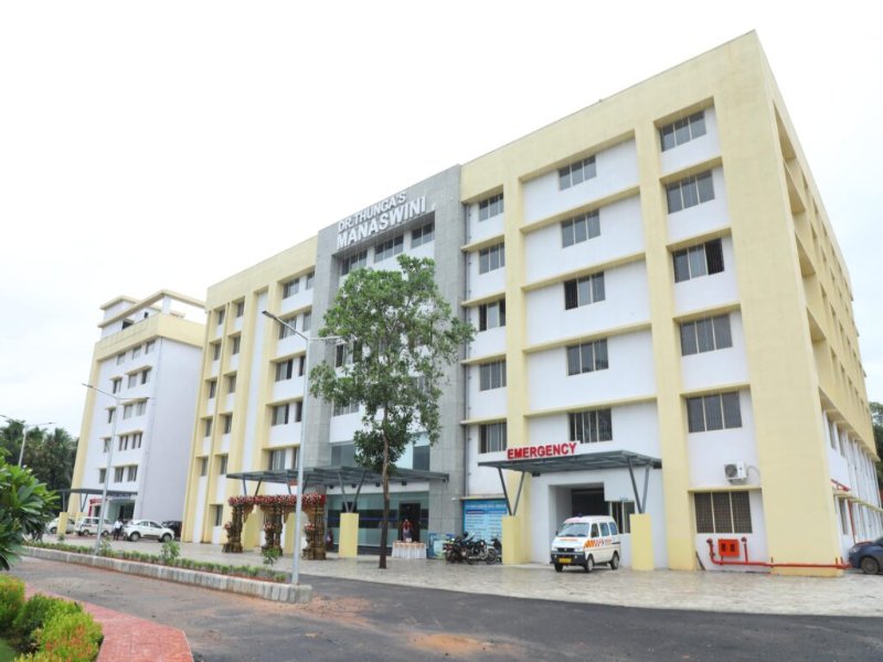 Manaswini-College-of-Nursing-1.jpg